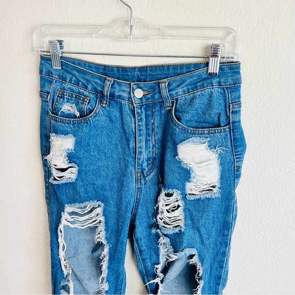 SHEIN Super Distressed Dark Wash Cut Out Boyfriend Jeans - Picture 3 of 6